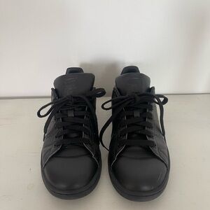 Adidas Black Stan Smiths